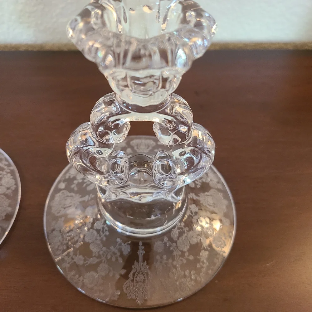 Vintage Cambridge Rosepoint candlestick set of 2 ❤️